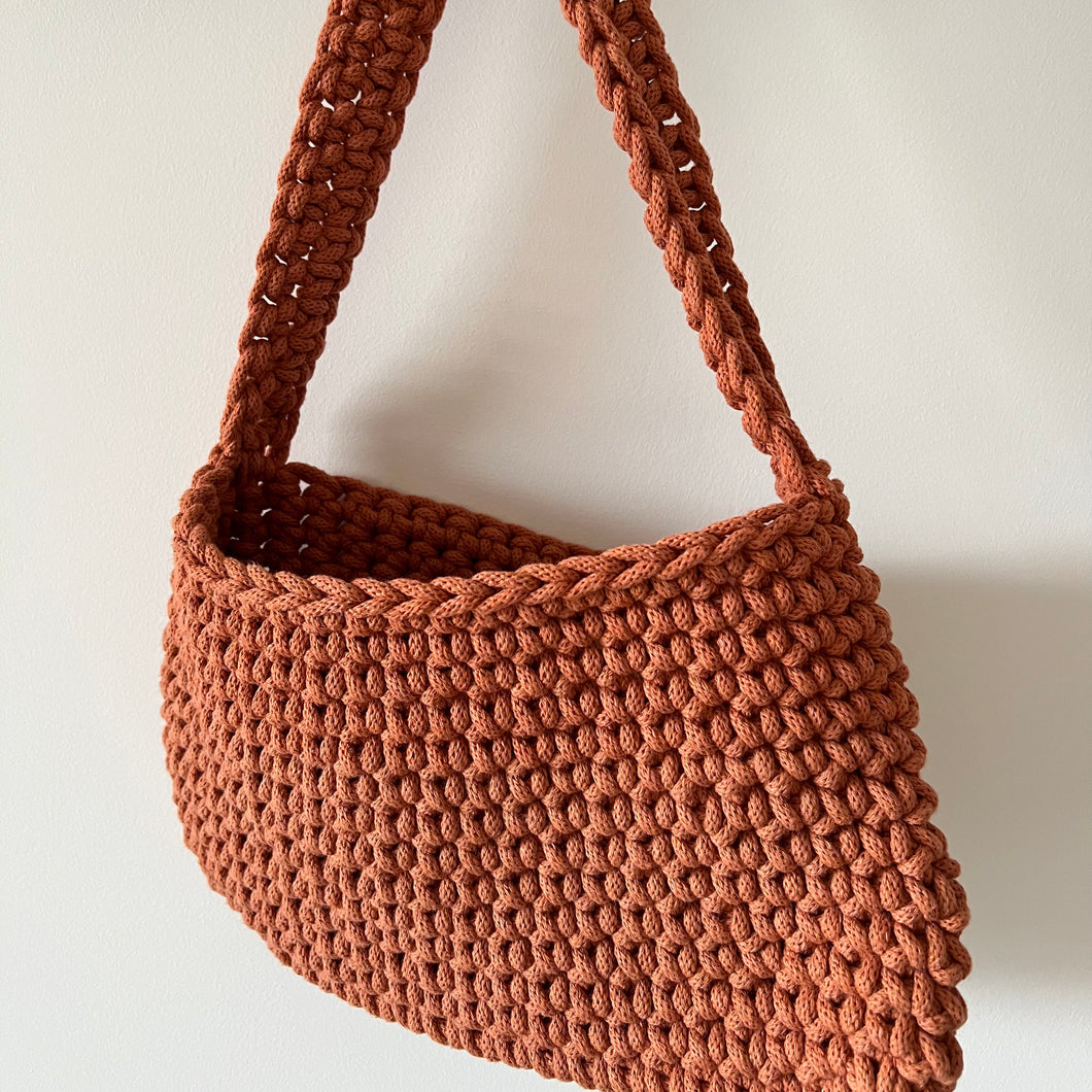 „the bag“ - dark orange