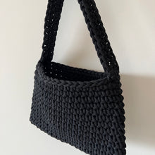 Load image into Gallery viewer, „the bag“ - black
