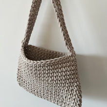 Load image into Gallery viewer, „the bag“ - beige
